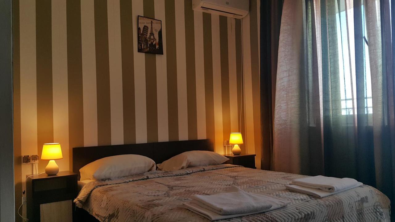 На Гости При Силвия Obzor Exterior foto
